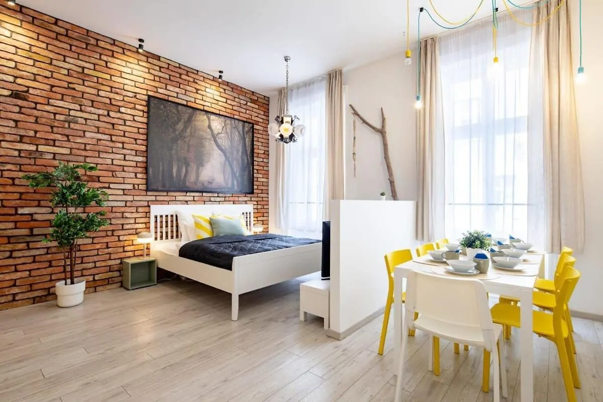 Modern Retreat For 8 Guests Lägenhet Budapest